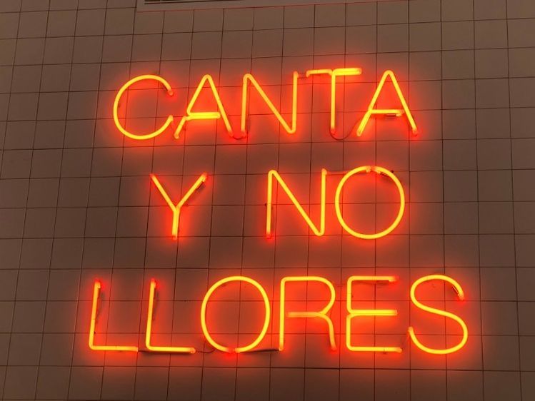 Frases y Palabras